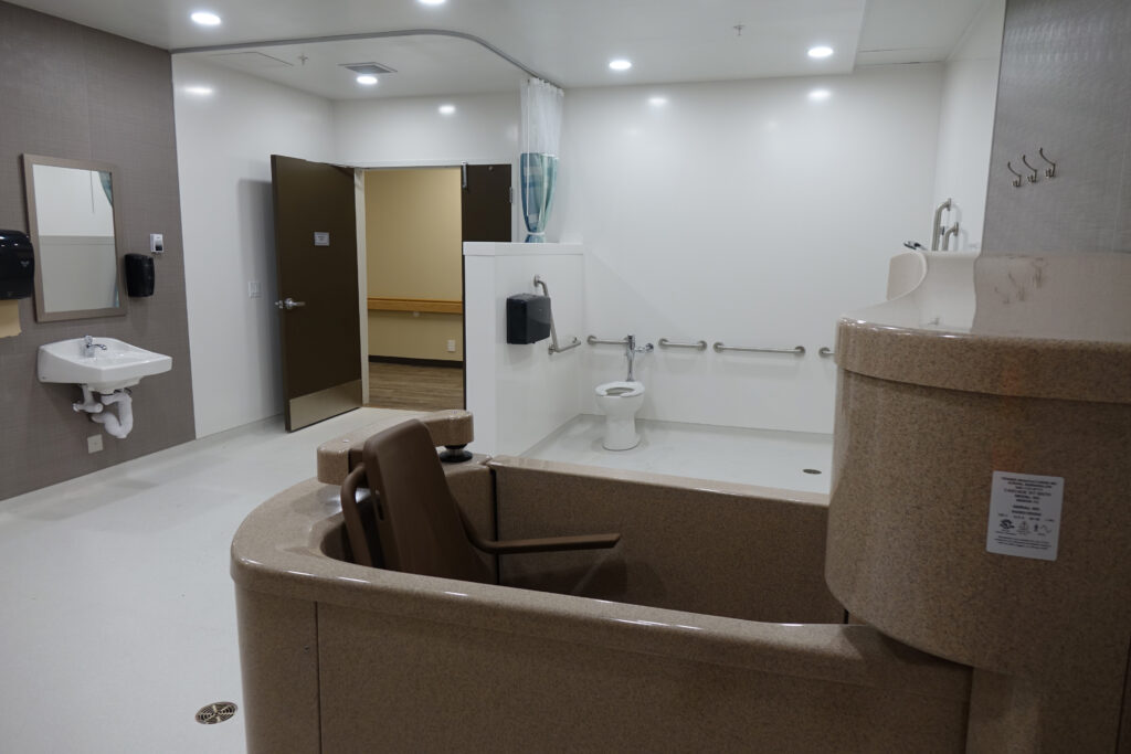 Hillcrest Seniors Lodge Assisted Bath